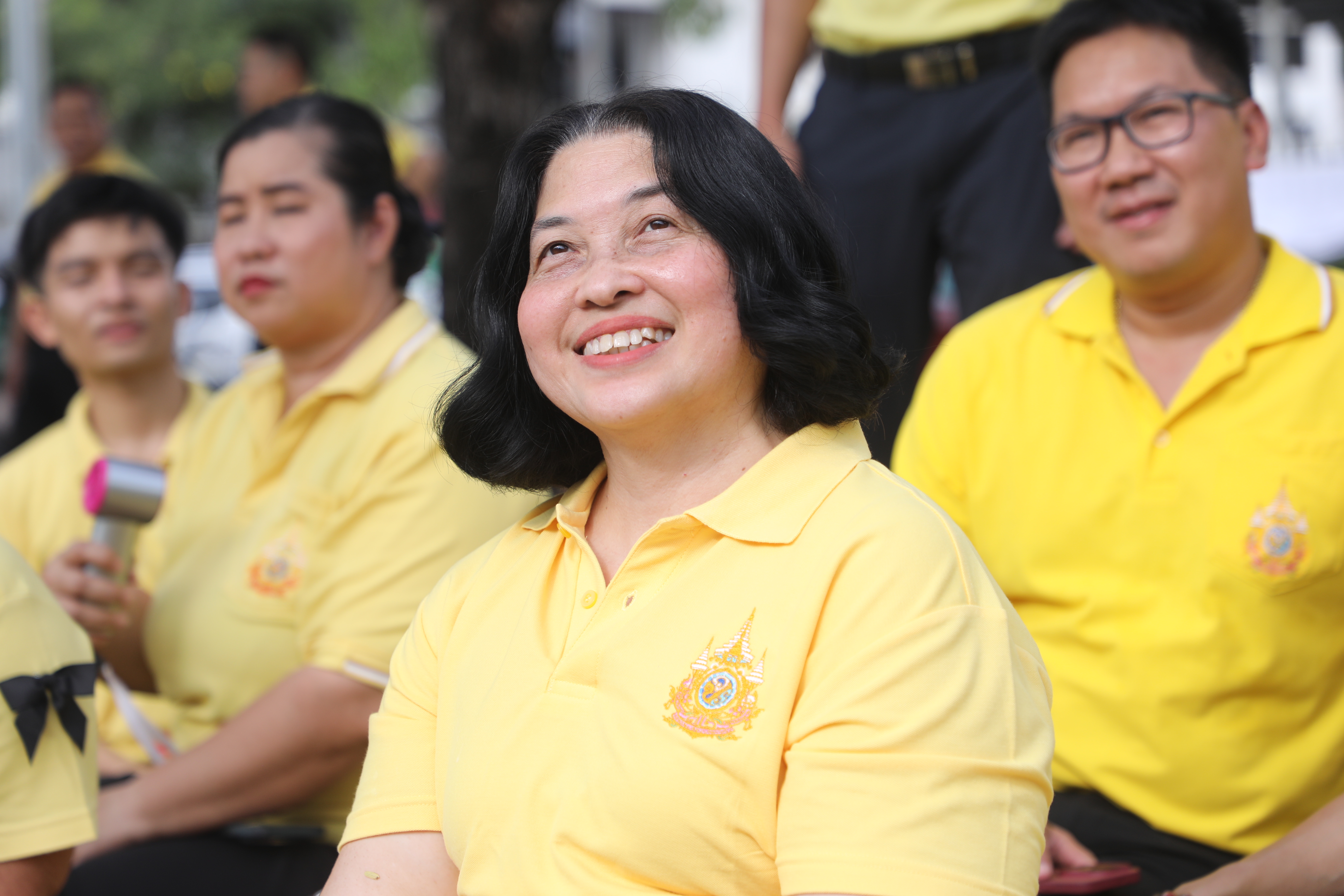 title - ส.ป.ก. ร่วมเฝ้ารับเสด็จฯ พระบาทสมเด็จพระเจ้าอยู่หัว และ สมเด็จพระนางเจ้า ฯ พระบรมราชินี เนื่องในโอกาสเสด็จพระราชดำเนินไปในการ พระราชพิธีเฉลิมพระชนมพรรษา 28 กรกฎาคม 2569